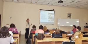 Presentación de l Dra Marta Rovira en la Facultad